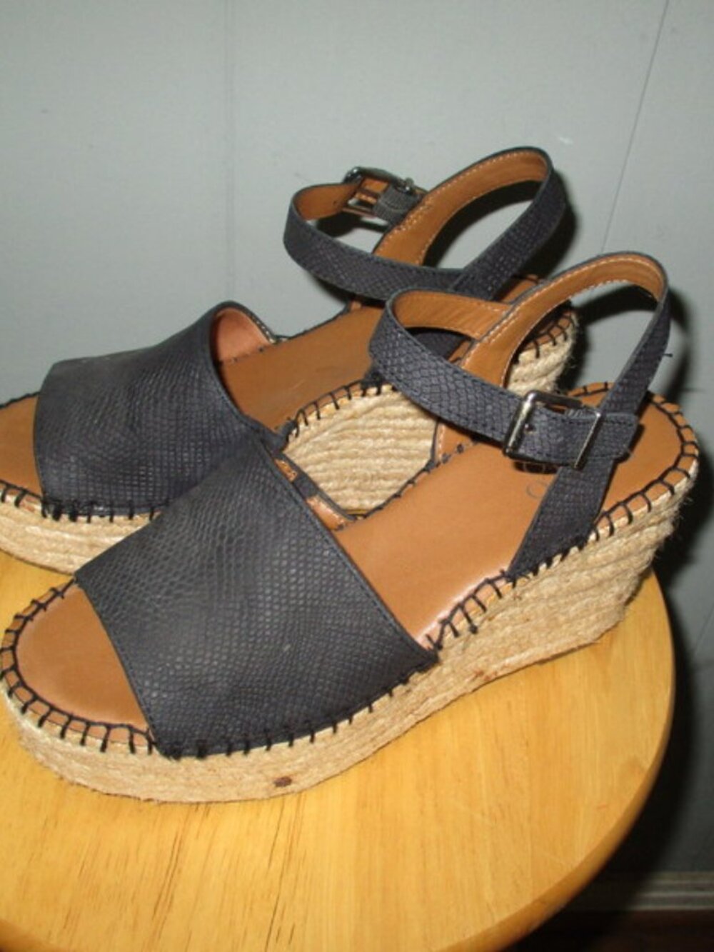 FRANCO SARTO Black Wedge Sandals